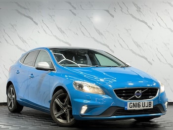 Used Volvo V40 2016 for sale - 77484415: Photo