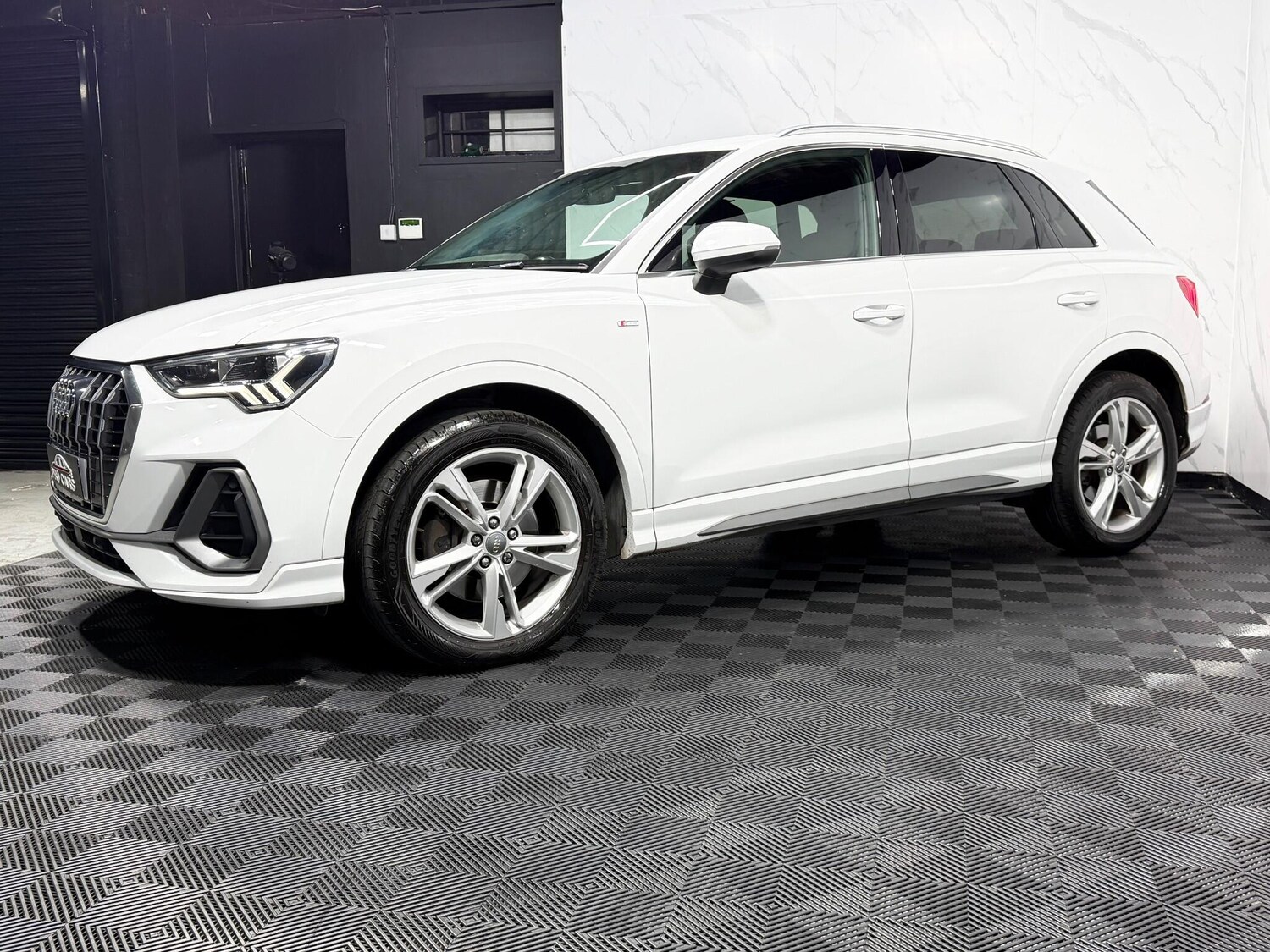 Used Audi Q3 2019 for sale - 77298403: Photo 10