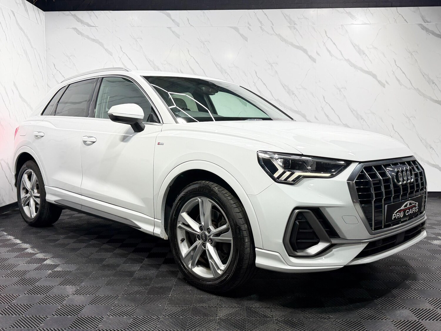 Used Audi Q3 2019 for sale - 77298403: Photo 11