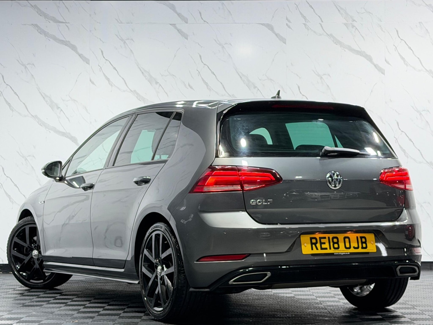 Used Volkswagen Golf for sale - 77298401: Photo 2