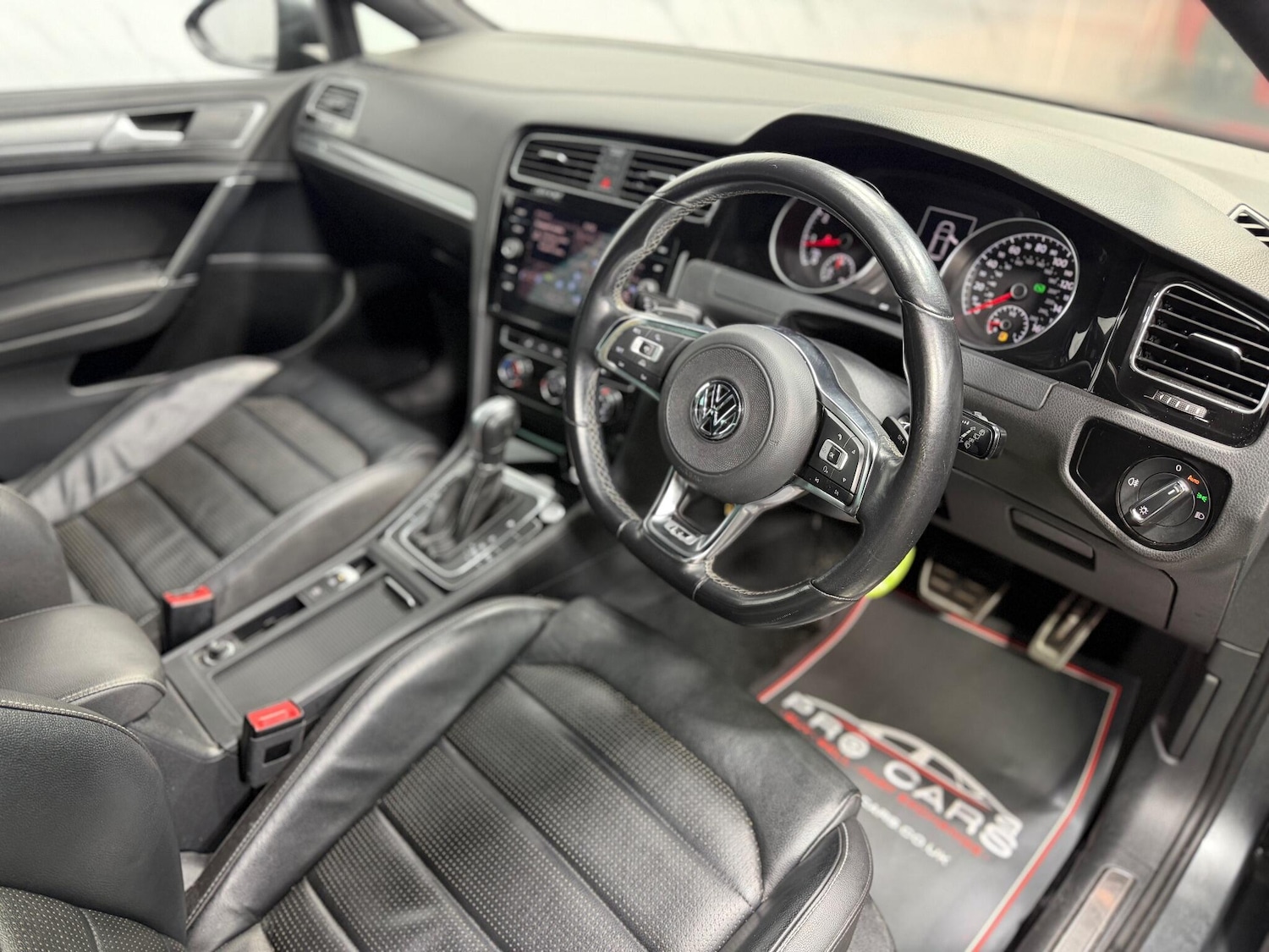 Used Volkswagen Golf for sale - 77298401: Photo 3