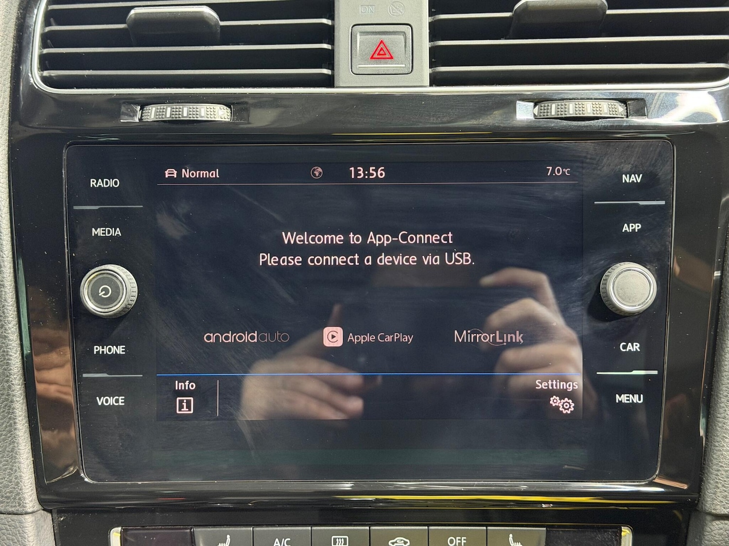 Used Volkswagen Golf for sale - 77298401: Photo 51