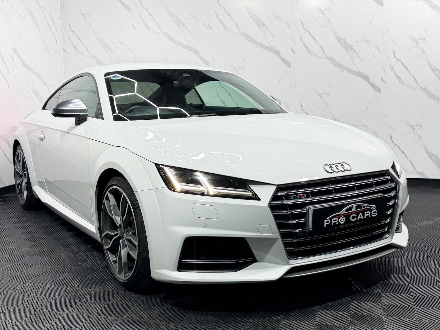 Used Audi TTS 2016 for sale - 77396251: Photo 6