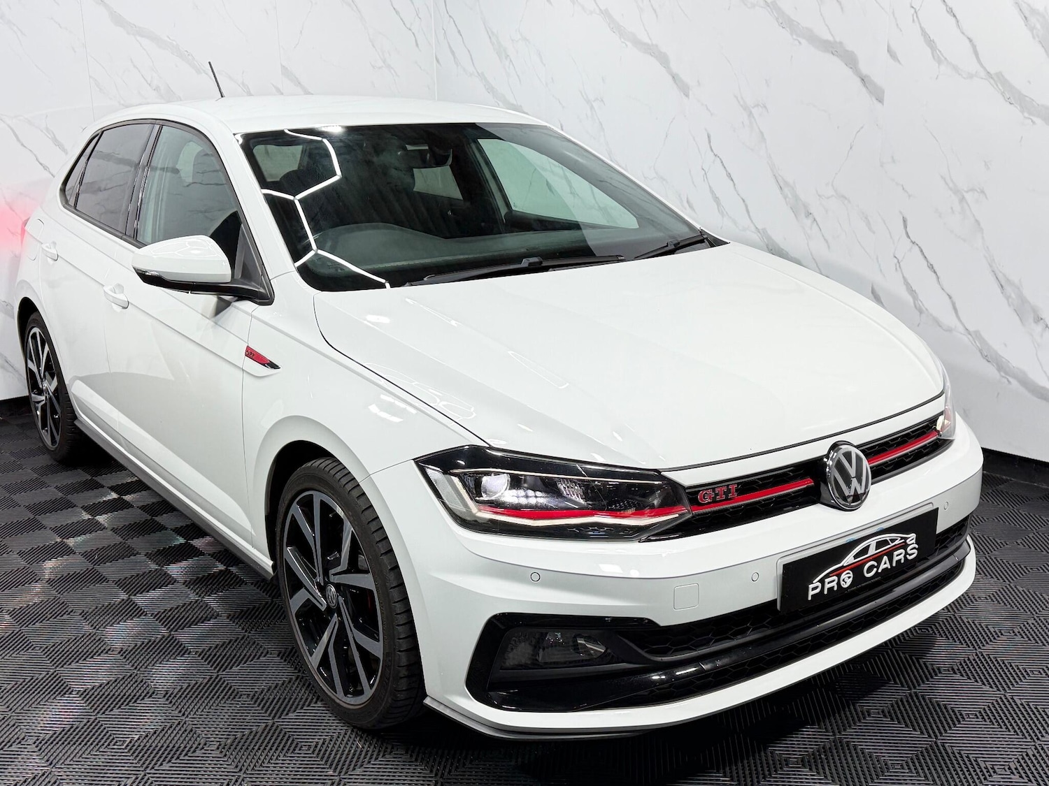 Used Volkswagen Polo 2018 for sale - 77298397: Photo 12