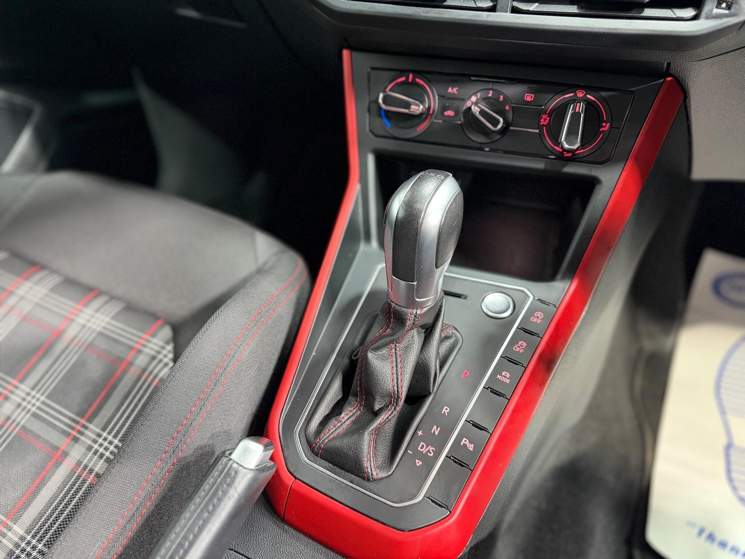 Used Volkswagen Polo 2018 for sale - 77298397: Photo 47