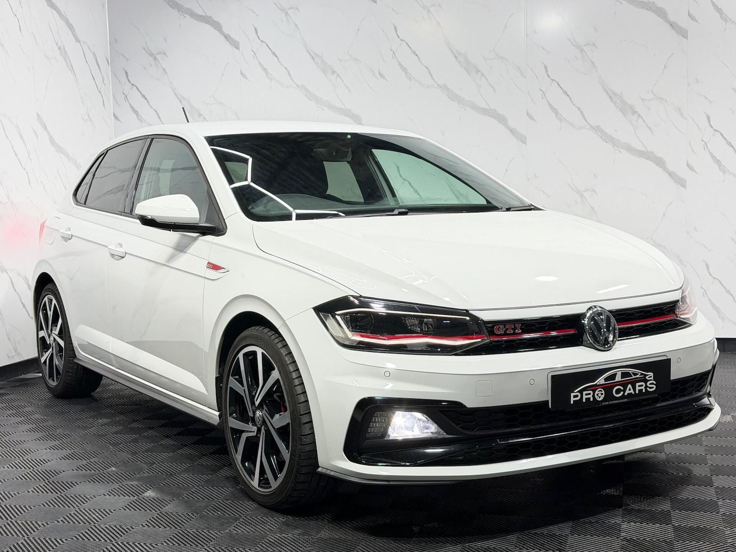 Used Volkswagen Polo 2018 for sale - 77298397: Photo 6