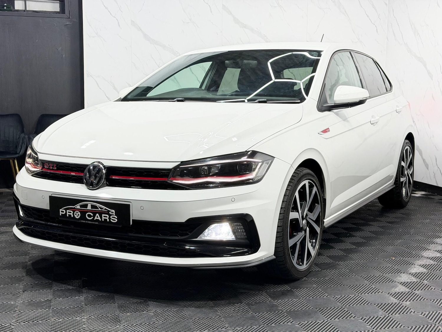 Used Volkswagen Polo 2018 for sale - 77298397: Photo 8