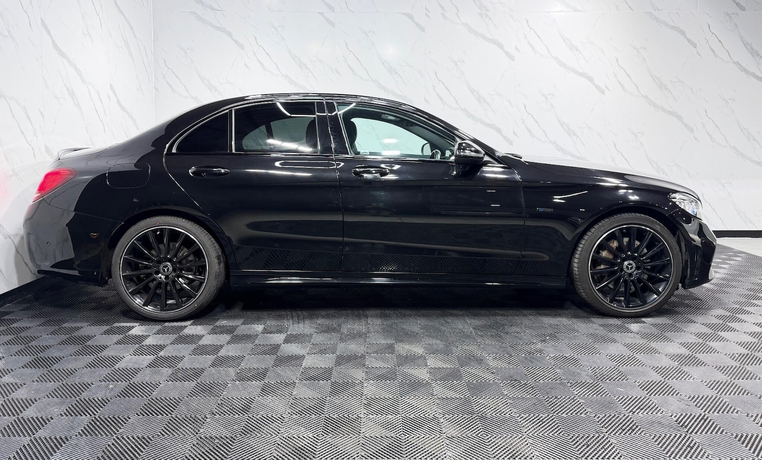 Used Mercedes-Benz C Class 2020 for sale - 77298387: Photo 17