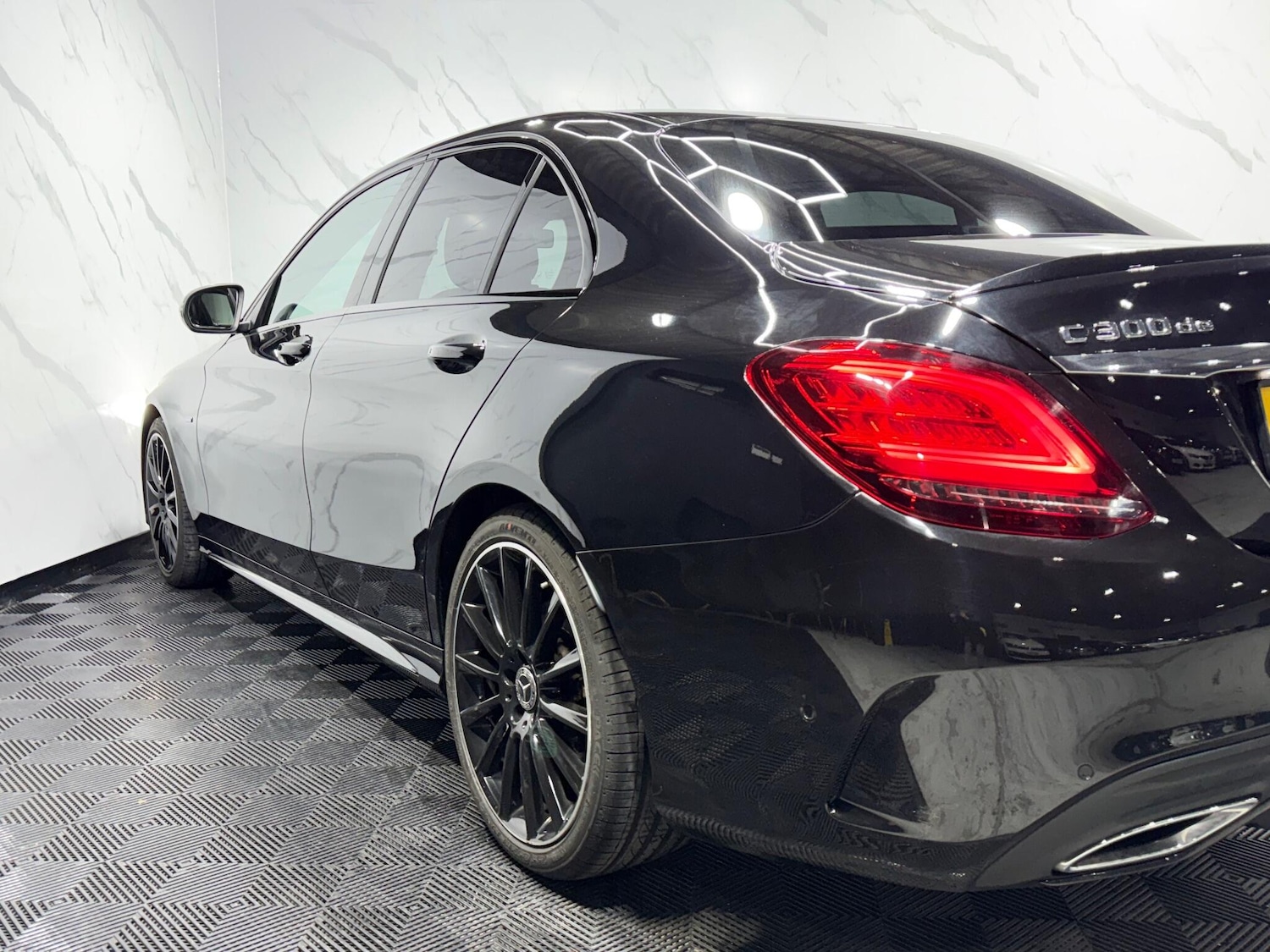 Used Mercedes-Benz C Class 2020 for sale - 77298387: Photo 30