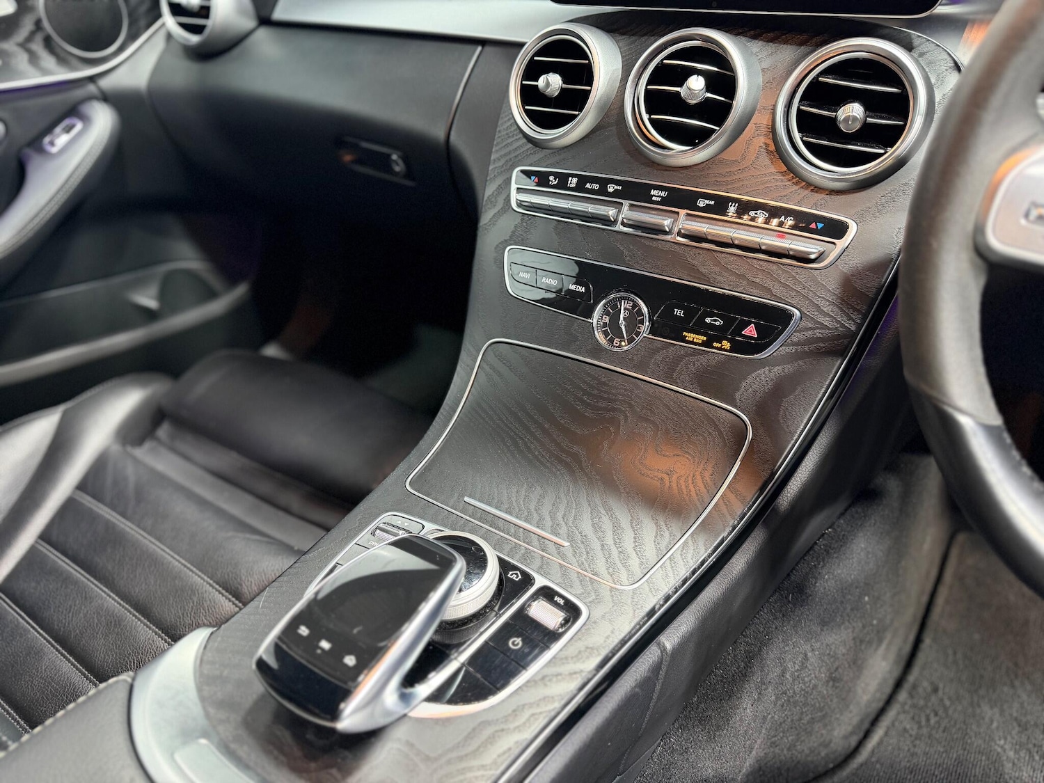 Used Mercedes-Benz C Class 2020 for sale - 77298387: Photo 45