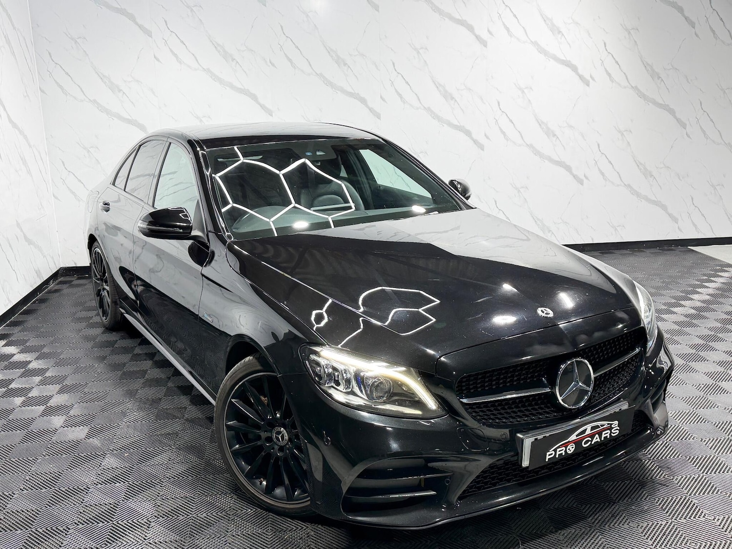 Used Mercedes-Benz C Class 2020 for sale - 77298387: Photo 5