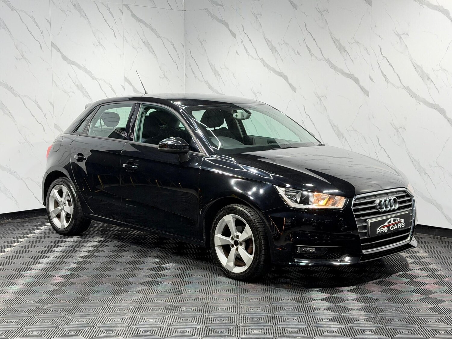 Used Audi A1 for sale - 77559102: Photo 13