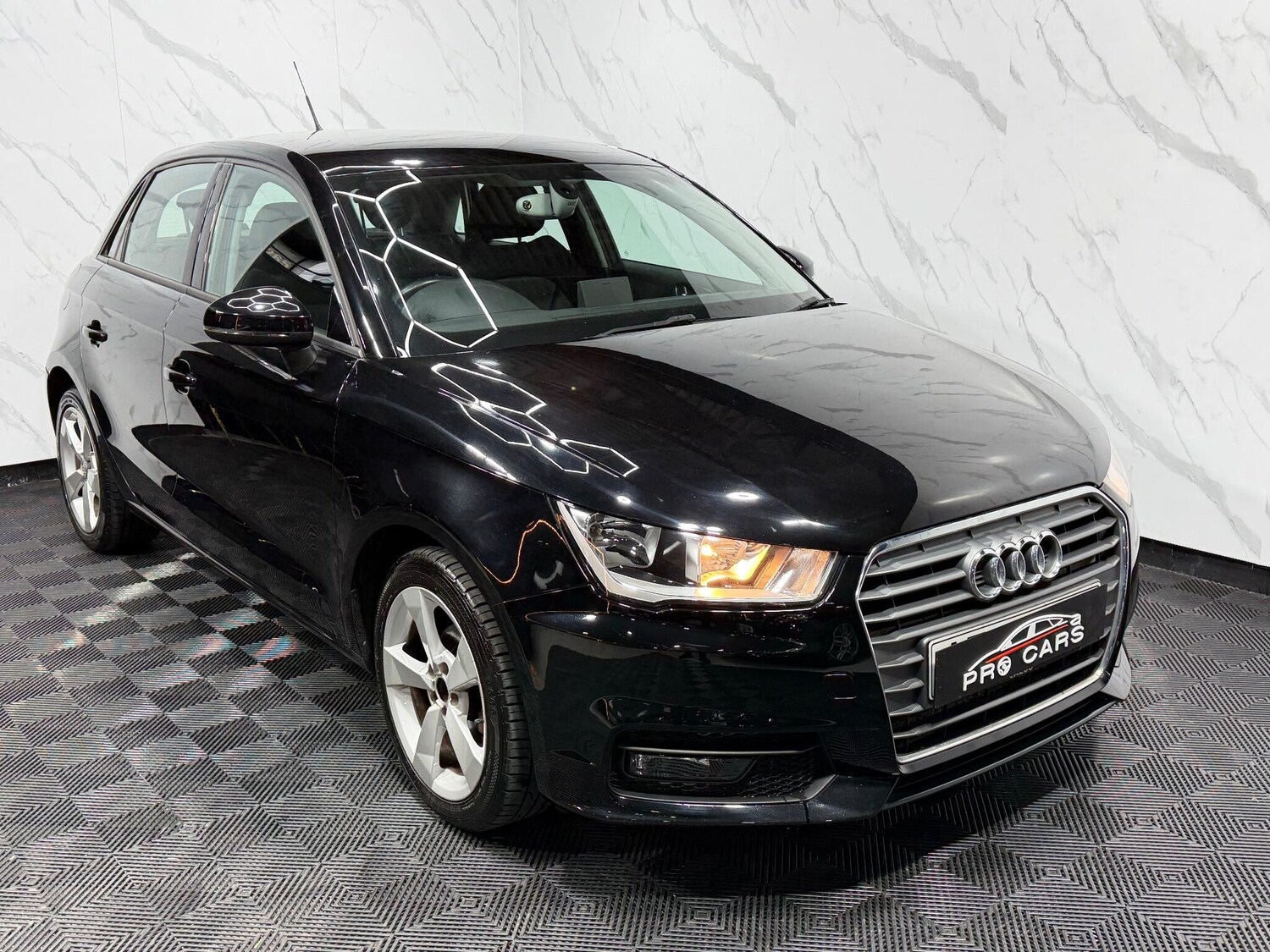 Used Audi A1 for sale - 77559102: Photo 17