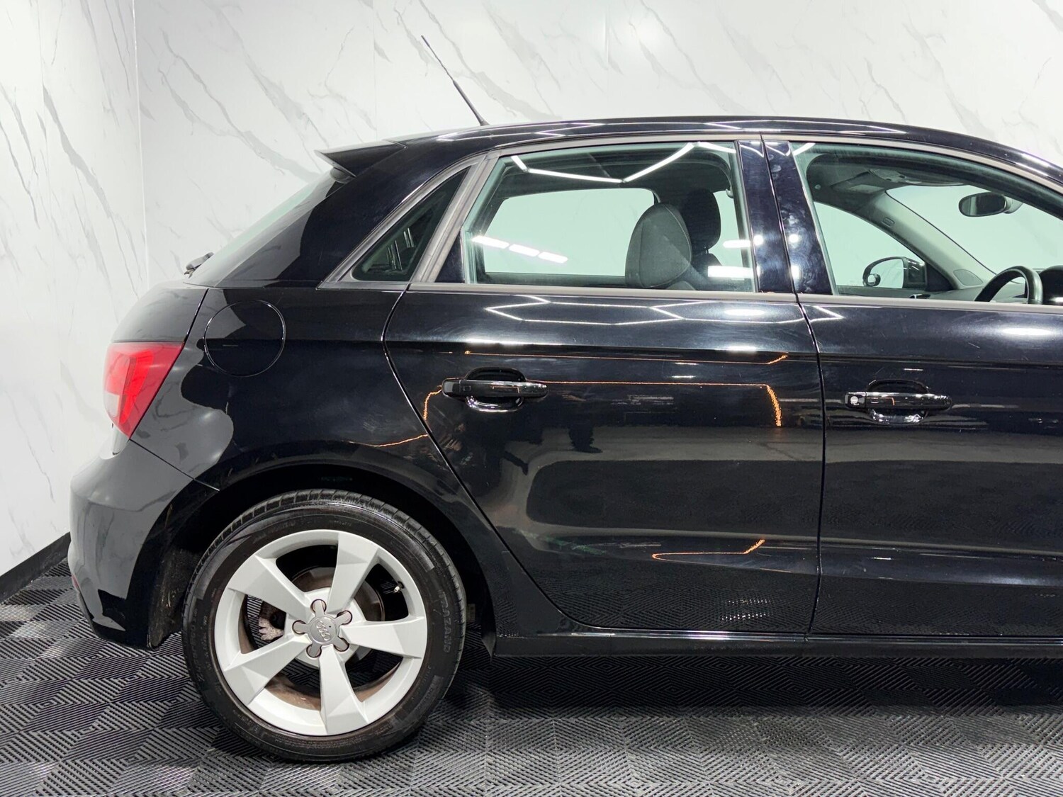Used Audi A1 for sale - 77559102: Photo 19