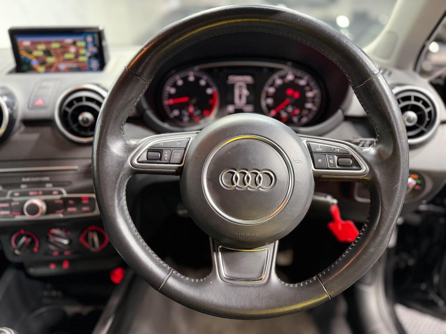 Used Audi A1 for sale - 77559102: Photo 41