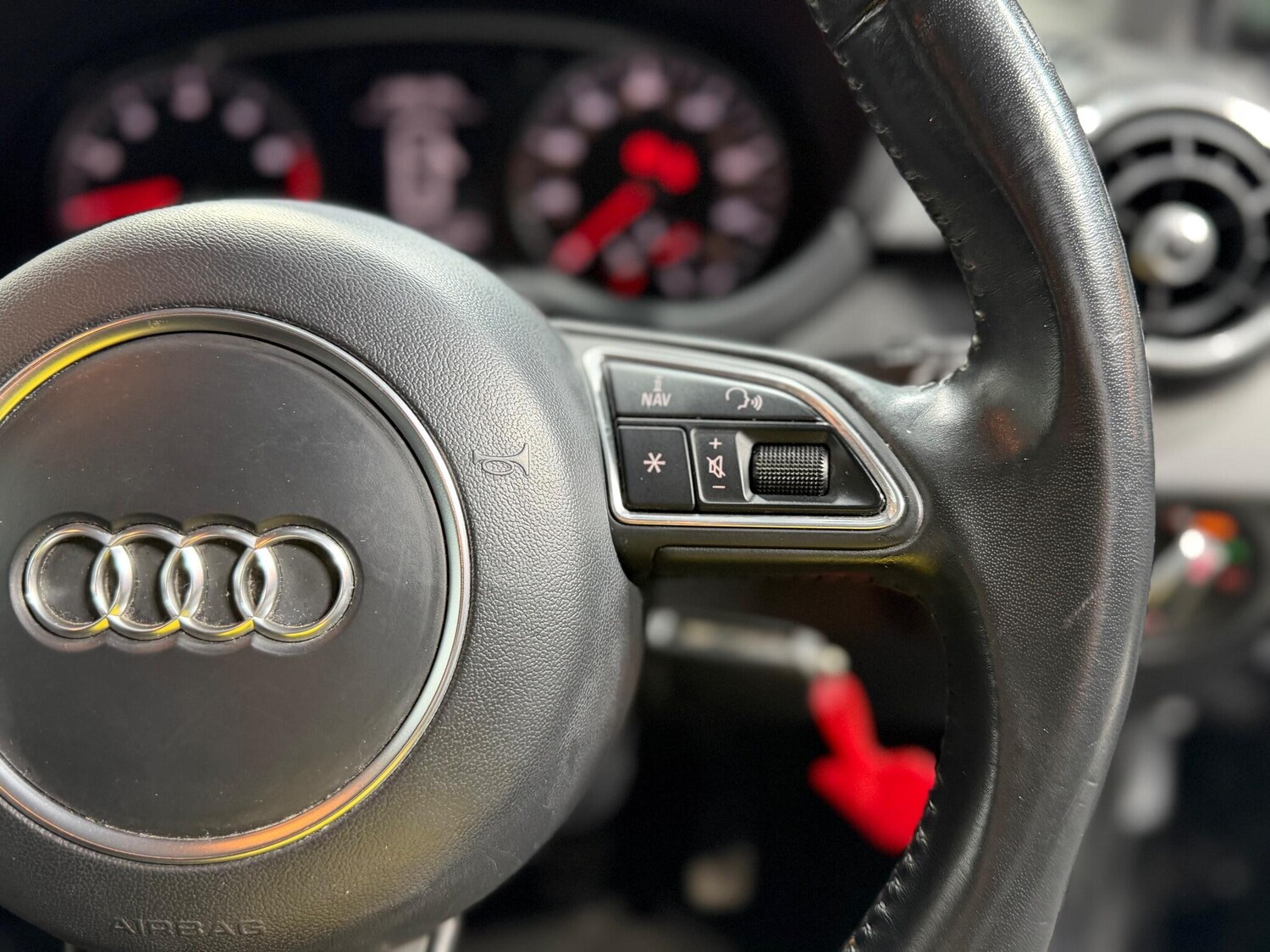 Used Audi A1 for sale - 77559102: Photo 49