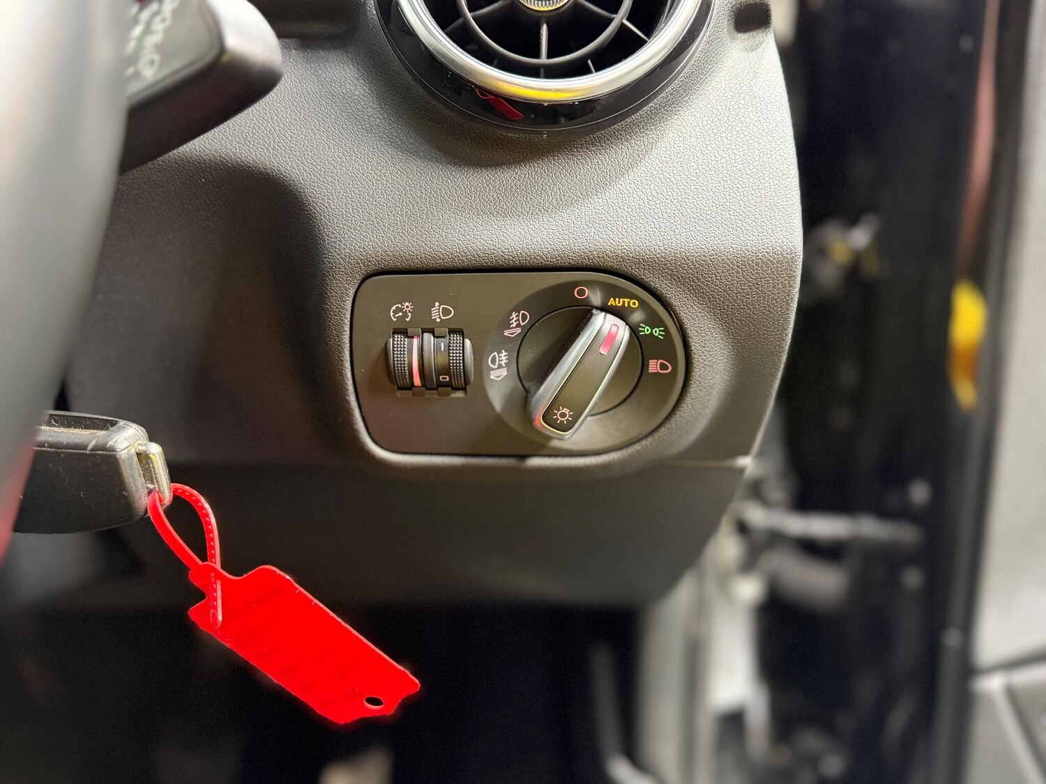 Used Audi A1 for sale - 77559102: Photo 50