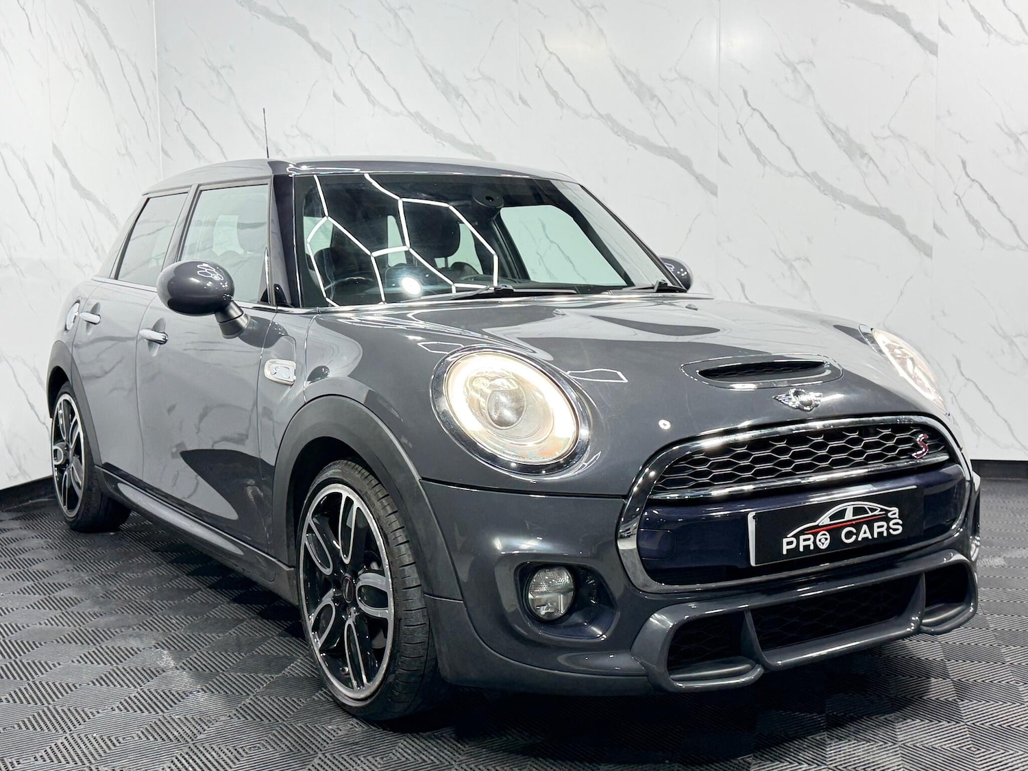 Used MINI Hatch 2016 for sale - 77344799: Photo 6