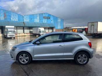 Used Volkswagen Polo 2016 for sale - 66681975: Photo