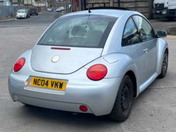 Used Volkswagen Beetle 2004 for sale - 69476996: Photo