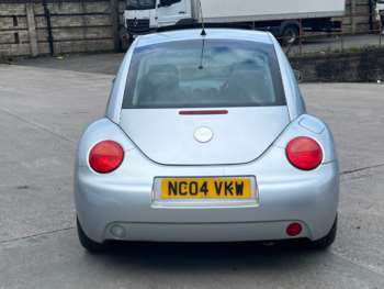Used Volkswagen Beetle 2004 for sale - 69476996: Photo
