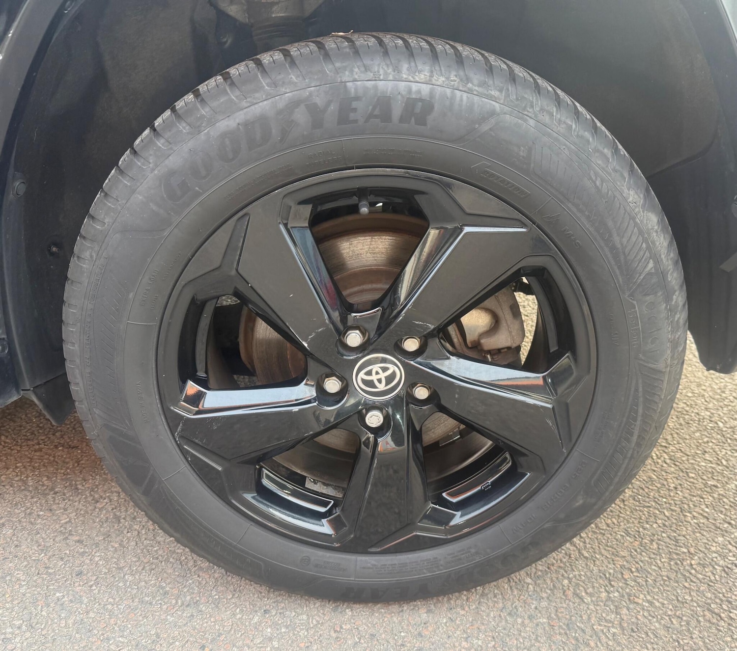 Used Toyota RAV4 2019 for sale - 76032497: Photo 4