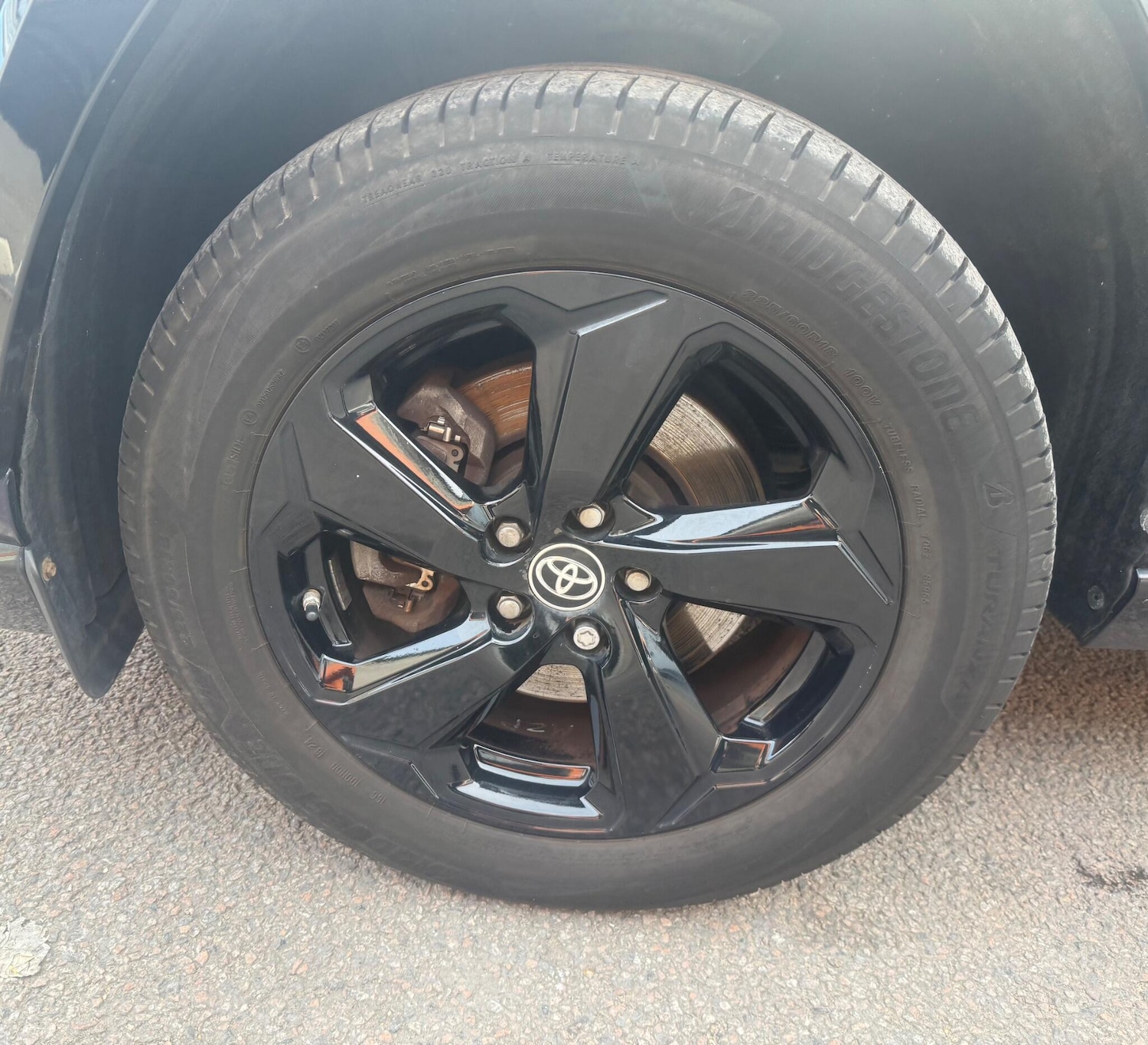 Used Toyota RAV4 2019 for sale - 76032497: Photo 5