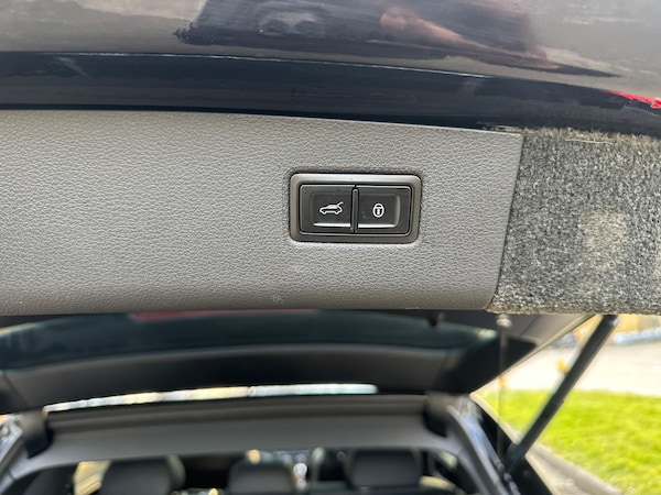 Used Bentley Bentayga 2018 for sale - 75670693: Photo 17