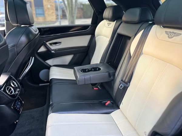 Used Bentley Bentayga 2018 for sale - 75670693: Photo 21