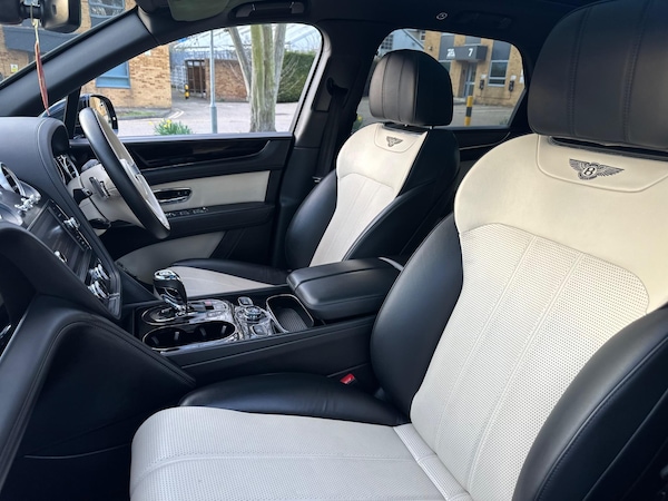 Used Bentley Bentayga 2018 for sale - 75670693: Photo 26