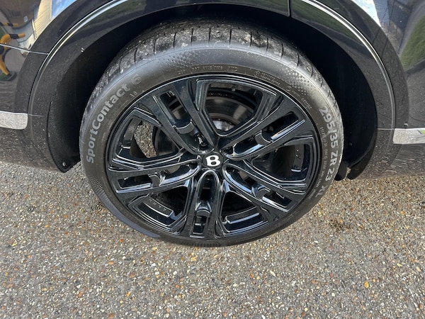 Used Bentley Bentayga 2018 for sale - 75670693: Photo 7