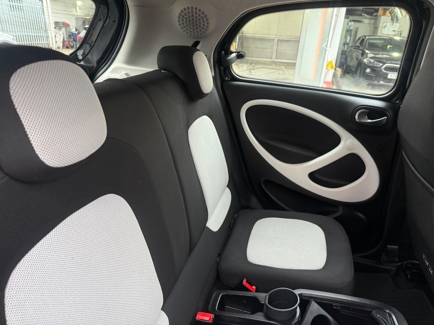 Used smart forfour 2015 for sale - 76550264: Photo 14