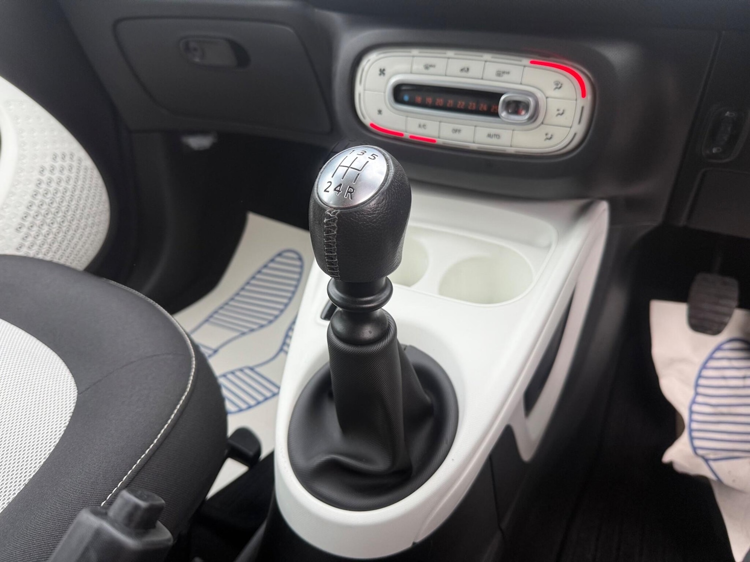 Used smart forfour 2015 for sale - 76550264: Photo 16