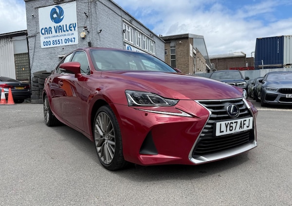 Used Lexus IS 2017 for sale - 75669662: Photo 1