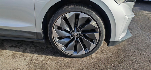 Used Skoda Enyaq 2021 for sale - 76270328: Photo 10
