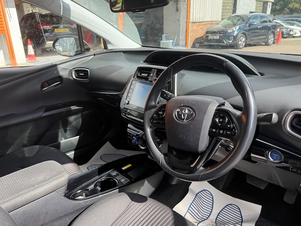 Used Toyota Prius 2022 for sale - 76318086: Photo 22