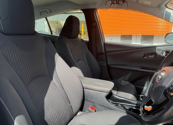 Used Toyota Prius 2022 for sale - 76318086: Photo 23