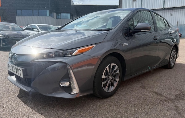 Used Toyota Prius 2022 for sale - 76318086: Photo 3