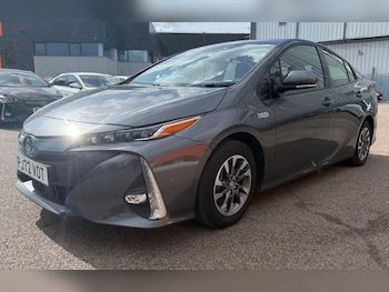 Used Toyota Prius 2022 for sale - 76318086: Photo