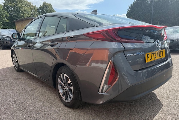 Used Toyota Prius 2022 for sale - 76318086: Photo 5