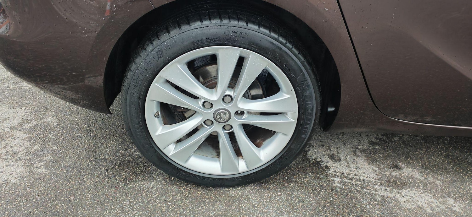 Used Vauxhall Zafira Tourer 2017 for sale - 76423446: Photo 12