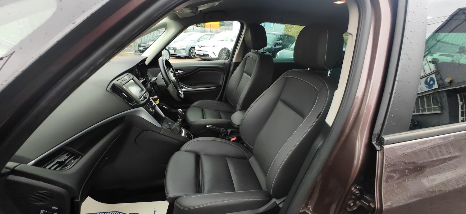 Used Vauxhall Zafira Tourer 2017 for sale - 76423446: Photo 23