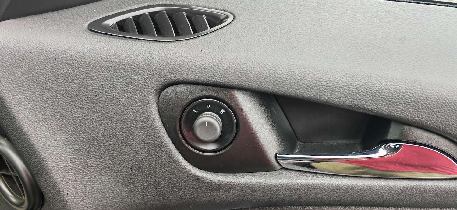 Used Vauxhall Zafira Tourer 2017 for sale - 76423446: Photo 27