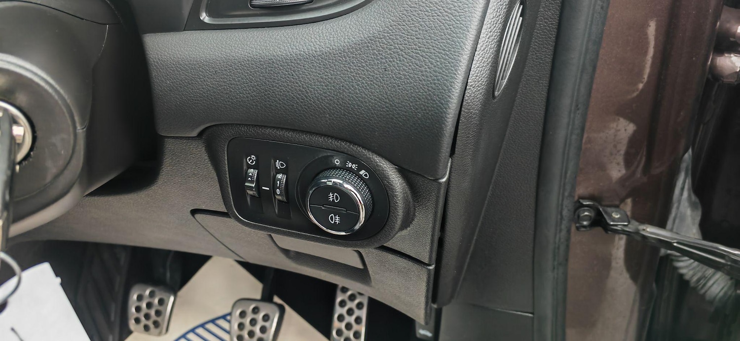 Used Vauxhall Zafira Tourer 2017 for sale - 76423446: Photo 28