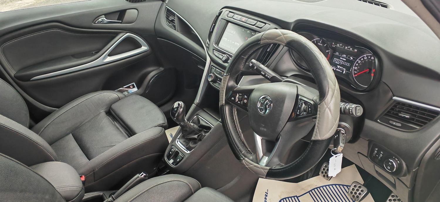Used Vauxhall Zafira Tourer 2017 for sale - 76423446: Photo 30
