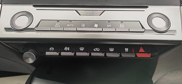 Used Peugeot 308 2023 for sale - 76084707: Photo 30