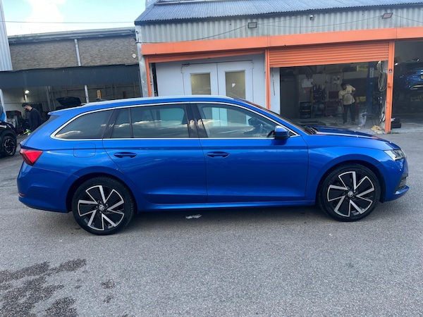 Used Skoda Octavia 2021 for sale - 75669891: Photo 2