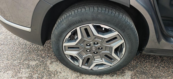 Used Hyundai Santa Fe 2023 for sale - 76326511: Photo 17