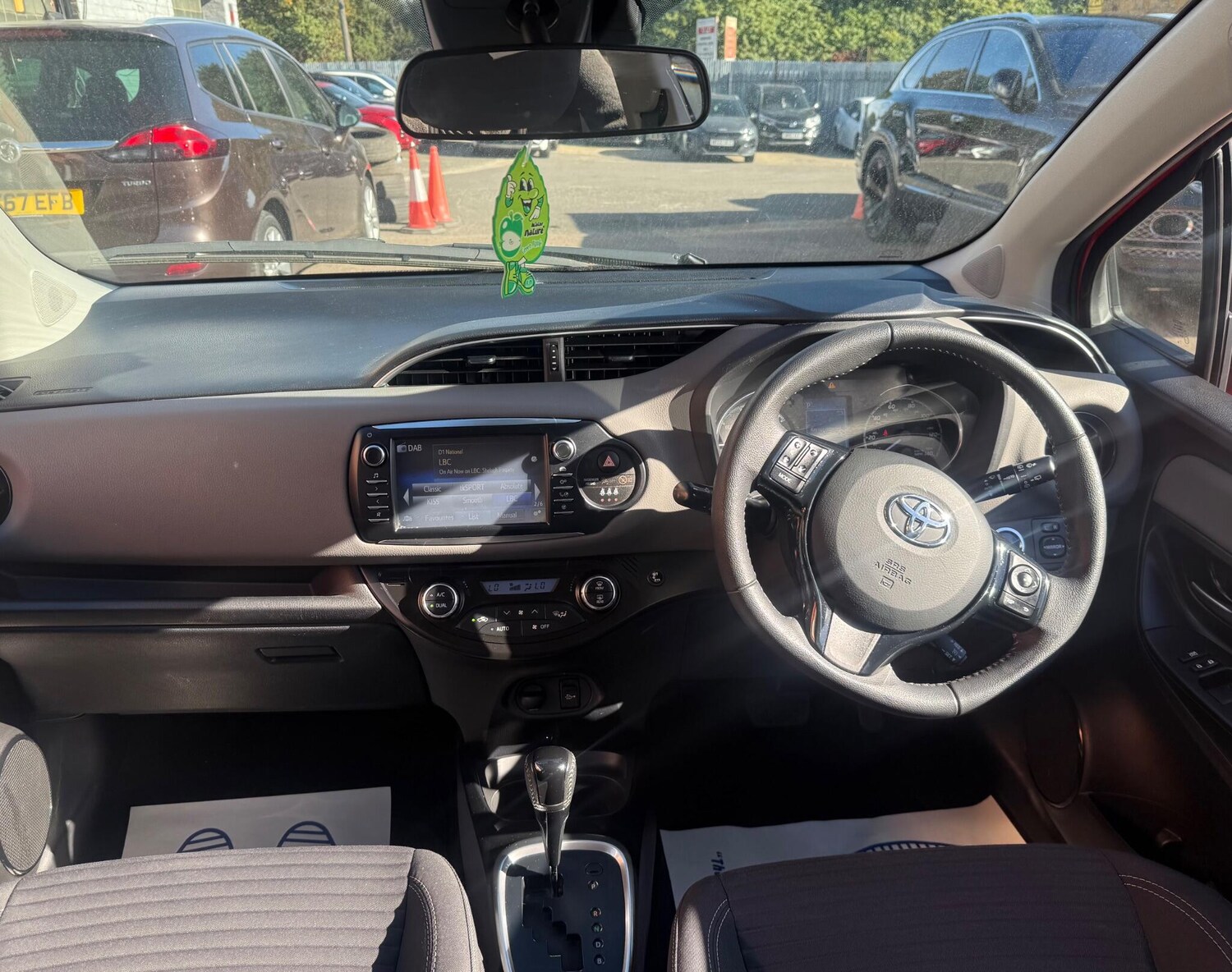 Used Toyota Yaris 2018 for sale - 75991045: Photo 18