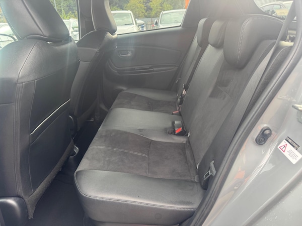 Used Toyota Yaris 2019 for sale - 76174828: Photo 12